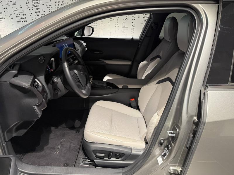 LEXUS UX d’occasion à vendre à MONTFAVET chez VDA (Photo 11)