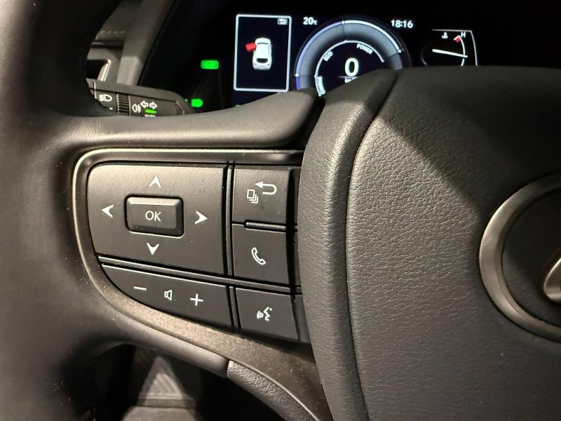 LEXUS UX d’occasion à vendre à MONTFAVET chez VDA (Photo 20)