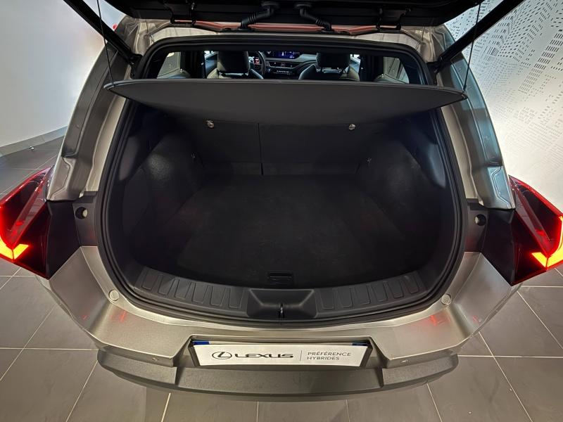 LEXUS UX d’occasion à vendre à MONTFAVET chez VDA (Photo 10)