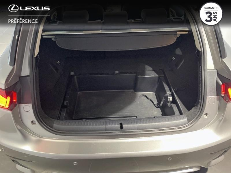 LEXUS CT d’occasion à vendre à MONTFAVET chez VDA (Photo 15)