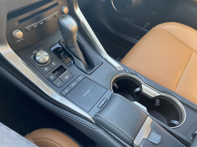 LEXUS NX d’occasion à vendre à MONTFAVET chez VDA (Photo 11)