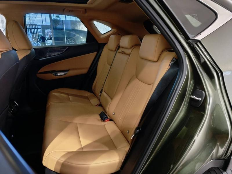 LEXUS NX d’occasion à vendre à MONTFAVET chez VDA (Photo 15)