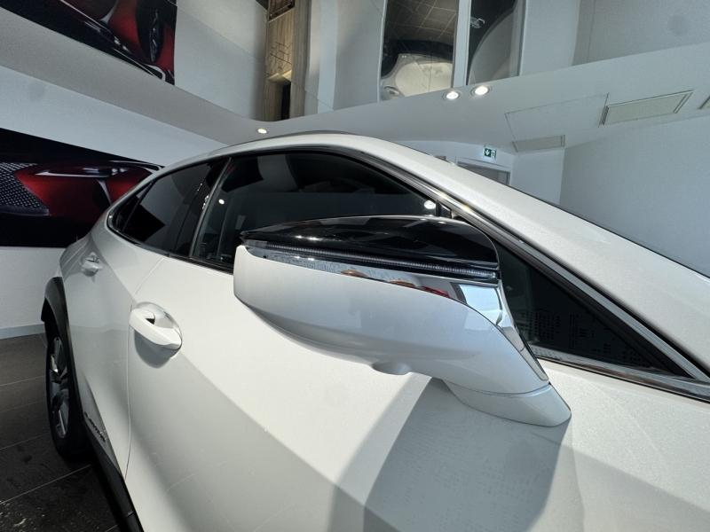 LEXUS UX d’occasion à vendre à MONTFAVET chez VDA (Photo 4)