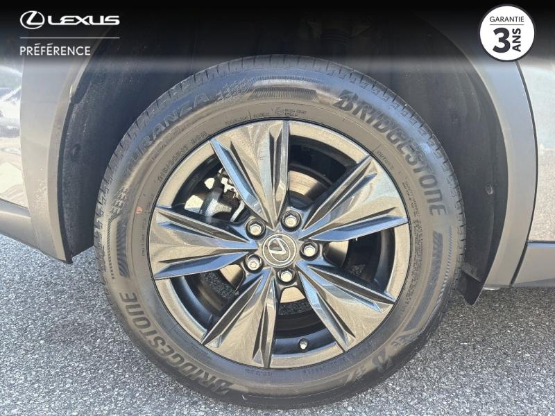 LEXUS UX d’occasion à vendre à MONTFAVET chez VDA (Photo 4)